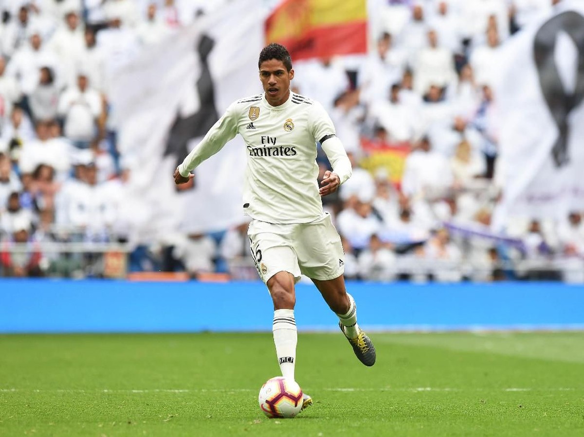 Sosok Sergio Ramos menjadi salah satu panutan Raphael Varane di Real Madrid (Foto: Denis Doyle/Getty Images)