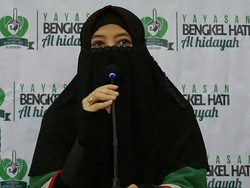 Peggy Melati Sukma Kembali Berdakwah di Indonesia