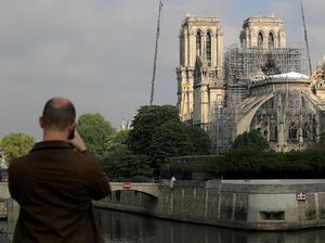 Penampakan Terkini Renovasi Gereja Notre Dame