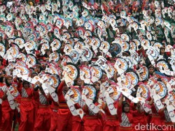 5 Ribu Siswa Solo Menari Jaranan dan Bentuk Peta RI