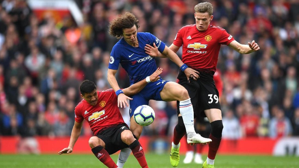 Duel Manchester United vs Chelsea berakhir imbang (Shaun Botterill/Getty Images)