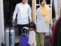 Plus Minus Mudik Pakai Mobil Atau Motor Saat Lebaran