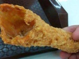 Bikin Kesal! Ayam Goreng Super Murah Ini Viral Karena Kopong