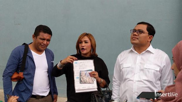 Mega Makcik dan Tim Kuasa Hukum