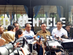 Anies Targetkan Bus Listrik TransJakarta Beroperasi Juni 2019