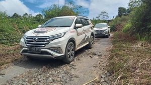 Geber Terios di Jalanan Bengkulu, Enak Pakai Matik atau Manual?