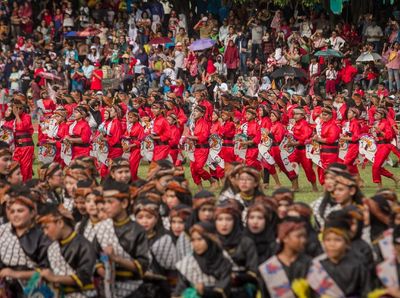 5 Ribu Pelajar Tumpah Ruah Ikuti Tari Jaranan di Solo