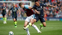 City punya beberapa peluang tambahan di sisa pertandingan. Pun begitu Burnley yang sekali-dua kali mencoba mencari gol penyama kedudukan. Namun sampai peluit panjang dibunyikan wasit skor tak berubah di angka 1-0. Andrew Yates/Reuters.