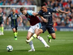 City punya beberapa peluang tambahan di sisa pertandingan. Pun begitu Burnley yang sekali-dua kali mencoba mencari gol penyama kedudukan. Namun sampai peluit panjang dibunyikan wasit skor tak berubah di angka 1-0. Andrew Yates/Reuters.