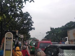 Gedebage Bandung Kembali Banjir, Lalu Lintas Macet