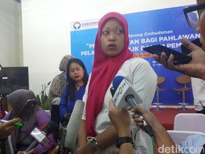 Duka Istri yang Suaminya Meninggal Usai Bertugas Jadi Anggota KPPS Duka Istri yang Suaminya Meninggal Usai Bertugas Jadi Anggota KPPS