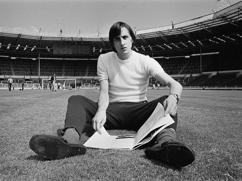 Dutch footballer Johan Cruyff (1947 - 2016) of Dutch team Ajax Amsterdam, in Wembley Stadium, London, UK, 1st June 1971.  (Photo by R. Powell/Daily Express/Getty Images)