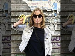 Masyarakat Protes Museum Polandia yang Larang Karya Seni Bertema Pisang