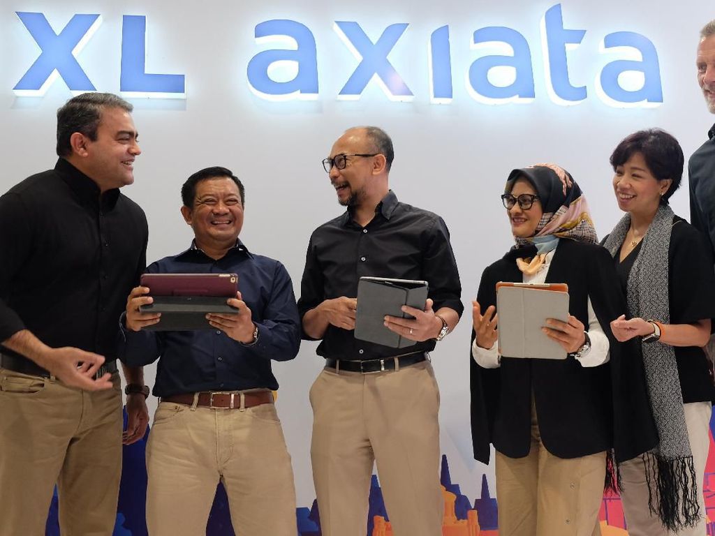 Tanggapan XL Soal Konsolidasi Jaringan di Tanah Air Tanggapan XL Soal Konsolidasi Jaringan di Tanah Air