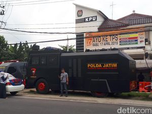 Rekapitulasi Suara di Bojonegoro Dijaga Ketat, Water Canon Disiagakan