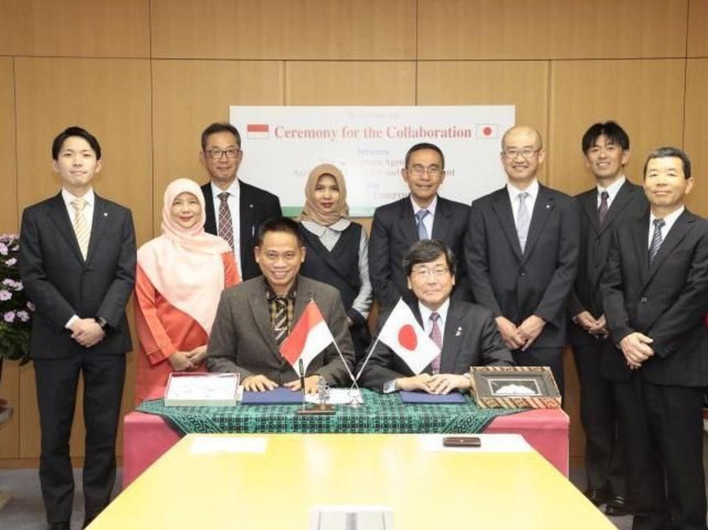 RI Dapat Royalti Rp 5 M Hasil Penjualan Bibit Hibrida Bawang Merah RI Dapat Royalti Rp 5 M Hasil Penjualan Bibit Hibrida Bawang Merah