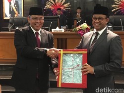 DPRD Minta Anies Laporkan Penggunaan Dana KLB