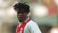 Edgar Davids enam tahun di akademi Ajax. Pada 1991, dia promosi ke tim senior dan berhasil membantu Ajax memenangi Liga Champions 1994/1995. (Foto: Clive Brunskill/Getty Images)