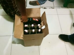 Jelang Puasa, Polisi Razia Warung Miras Berkedok Jamu di Bekasi