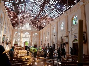 Kedubes Saudi Sarankan Warganya Tinggalkan Sri Lanka Kedubes Saudi Sarankan Warganya Tinggalkan Sri Lanka