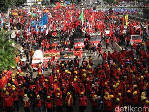 Ojol Ogah Ikut Demo Buruh di DPR