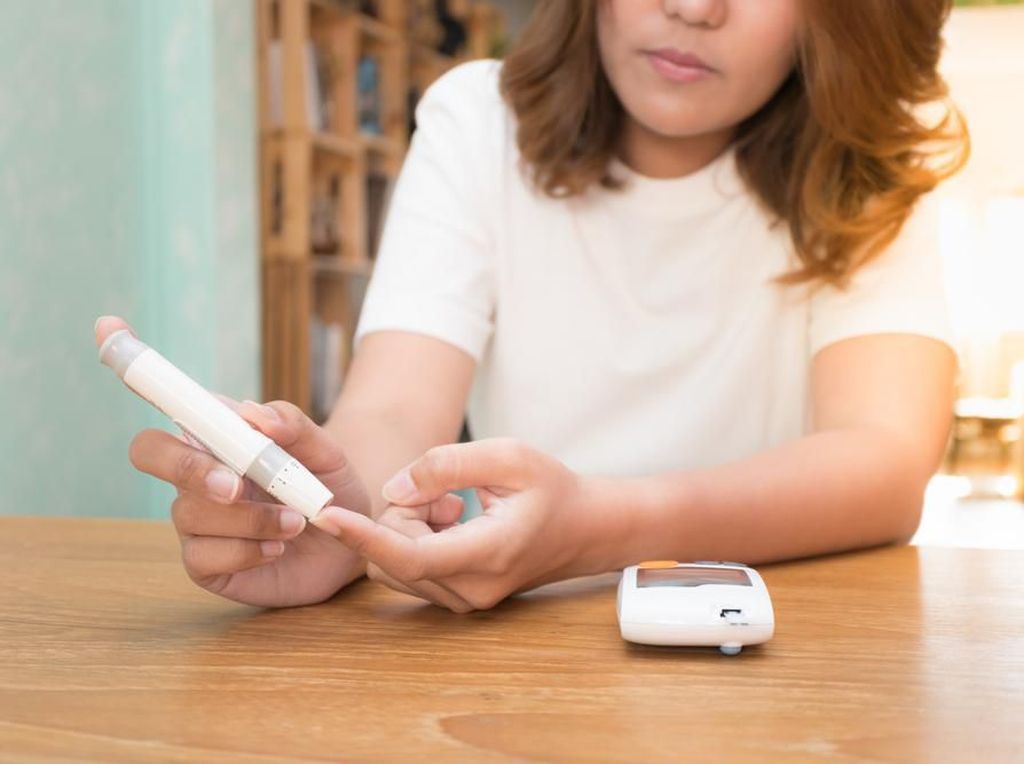 Serba-serbi Cek Gula Darah untuk Diabetesi Serba-serbi Cek Gula Darah untuk Diabetesi