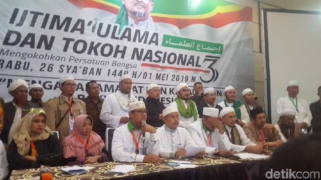 Konferensi pers Ijtimak Ulama III