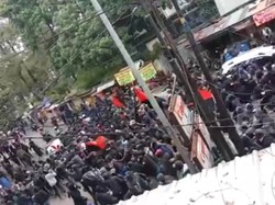 Aksi May Day di Bandung Ricuh, 2 Fotografer Dipukul Polisi