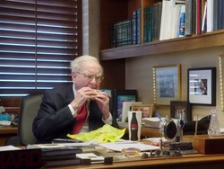 Sehat di Usia 88 Tahun, Ini Rahasia Panjang Umur Warren Buffett