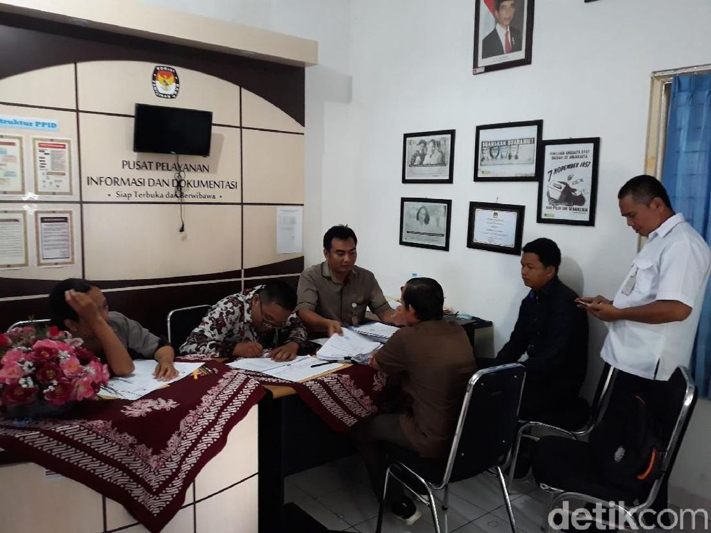 Hanura dan PKPI di Bantul Belum Serahkan LPPDK Hanura dan PKPI di Bantul Belum Serahkan LPPDK