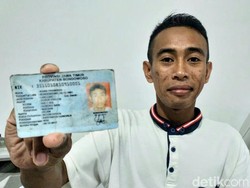 Wow! Jika Dibalik, Nama Ketua KPPS di Bondowoso Ini Mirip Paslon 02
