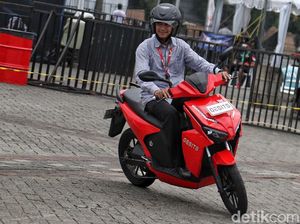 Dijual Rp 24,95 Juta, Ini Cicilan Motor Listrik Gesits Dijual Rp 24,95 Juta, Ini Cicilan Motor Listrik Gesits