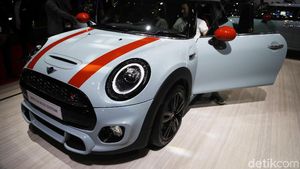 MINI Serba Biru yang Langka, Dilepas Rp 865 Juta di Luar Pajak