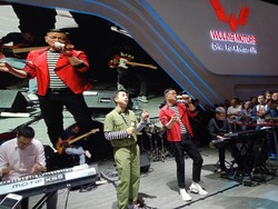 Tampil Beda, Wuling Rayu Pengunjung IIMS 2019 Lewat Kahitna