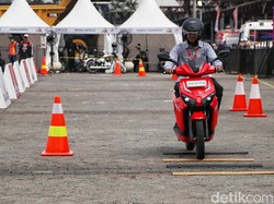 Kendaraan Listrik Harus Lebih Murah dari Versi Bensin