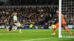 Ajax Taklukkan Spurs di Tottenham Stadium
