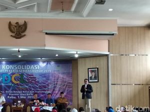 Ridwan Kamil Minta Buruh Tahan Diri untuk Urusan Pilpres