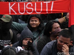 Sedihnya Peringatan Hari Buruh Diselimuti Badai PHK