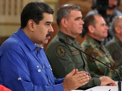 Presiden Venezuela Ngaku Direkrut Barcelona untuk Jadi Striker