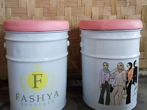 Sulap Drum Jadi Bangku, Guru Bimbel Raup Rp 20 Juta/Bulan Sulap Drum Jadi Bangku, Guru Bimbel Raup Rp 20 Juta/Bulan