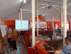 Saksi Prabowo di Probolinggo Tinggalkan KPU Sebelum Rekapitulasi Rampung