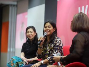 Dandhy Laksono-Ananda Badudu Ditangkap, Dian Sastro: Kenapa Jadi Begini? Dandhy Laksono-Ananda Badudu Ditangkap, Dian Sastro: Kenapa Jadi Begini?