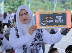 20 Tahun Jadi Buruh, Neni Bahagia Dapat Hadiah Umrah