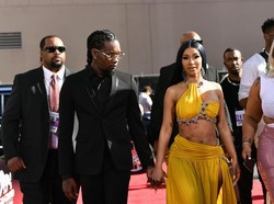 Cardi B dan Offset Cerai usai 3 Tahun Menikah