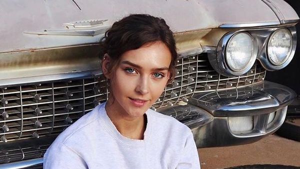 Pesona Model Playboy Raup Rp 7 Miliar dari Foto Seksi di Instagram