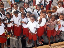 Tokoh Papua Singgung Palapa Ring, Menkominfo: Tinggal Diresmikan