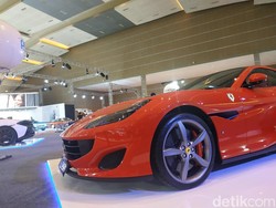 Mobil Termahal yang Melantai di IIMS 2019