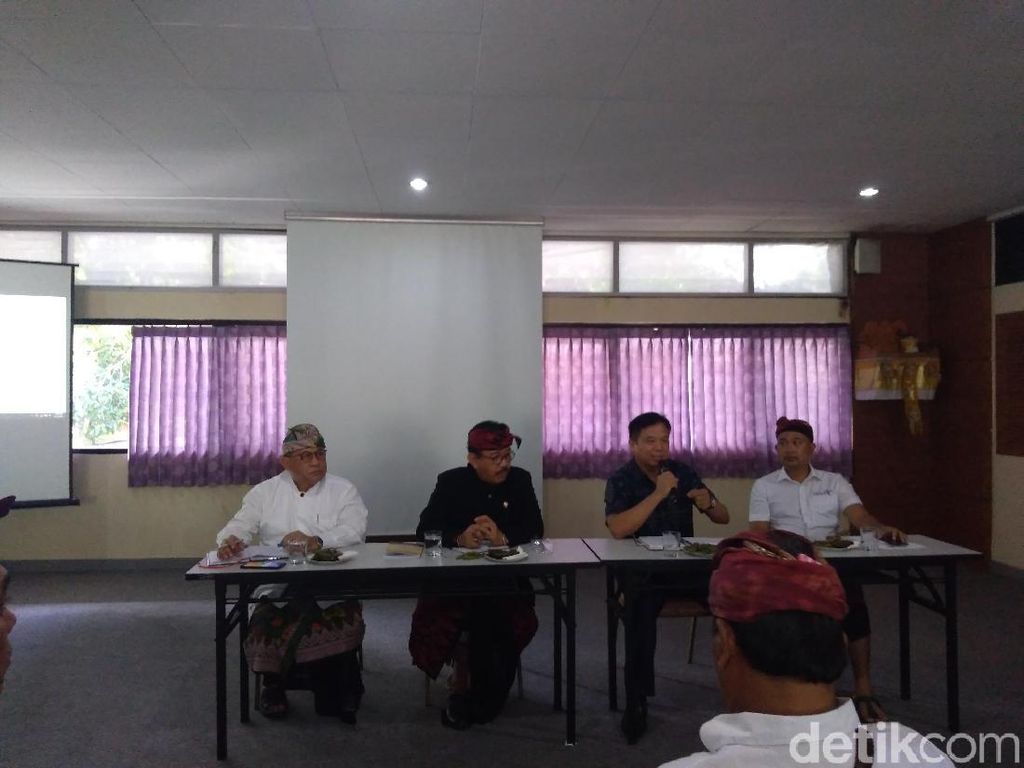 Bertemu Wagub Bali, Konjen China Bahas Kasus Pencabulan Warganya Bertemu Wagub Bali, Konjen China Bahas Kasus Pencabulan Warganya