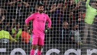 Alisson Becker punya 176 poin. Dia juga dinobatkan sebagai kiper terbaik Liga inggris. (Foto: Reuters/Lee Smith)