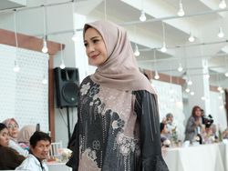 Cantiknya Revalina S Temat hingga Nagita Slavina Berhijab Ungu Jelang Puasa